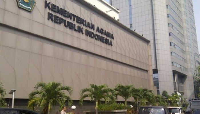 Kemenag Imbau Masyarakat Tidak Tertipu Tawaran Berangkat dengan Visa Non Haji