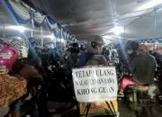 Aksi Kocak Para Pemudik Lewat Tulisan ‘Nyeleneh’ Saat Arus Mudik 2023