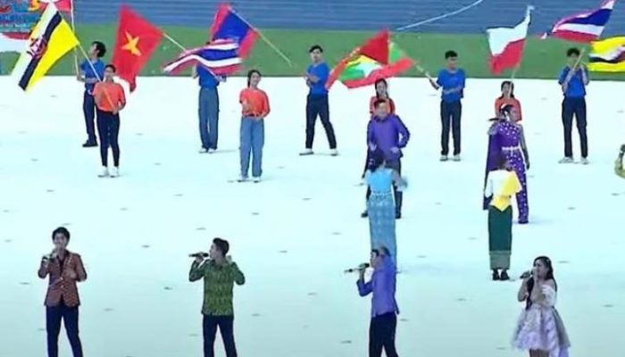 Sea Games Kamboja 2023, Bendera Indonesia Terbalik Dibawa Penari, Netizen Murka