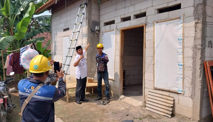 Dua Warga di Kecamatan Grogol Kota Cilegon Akhirnya Dipasang kWh Listrik, Begini Kata Lurah Grogol