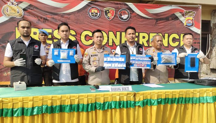 Satresnarkoba Polres Cilegon Ringkus Pengedar Narkoba di Kota Cilegon, Wakapolres : Jika Beredar, Lebih dari 4000 Generasi Bangsa Rusak