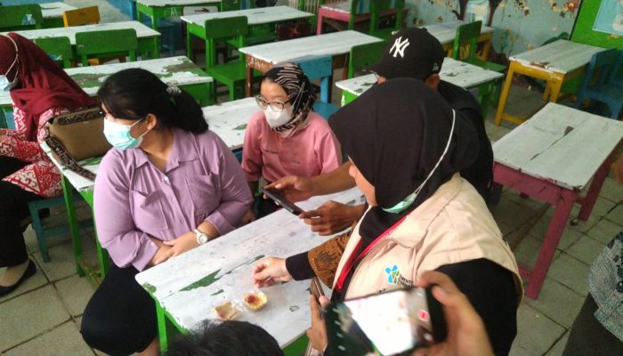 Makan Kue Pie Pemberian Orang Tidak Dikenal, Puluhan Siswa SD Kependilan Diduga Keracunan