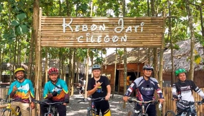 Kebon Jati Kota Cilegon, Hadirkan Nuansa Jadul, Ajak Pengunjung Nostalgia Suasana Zaman Dulu