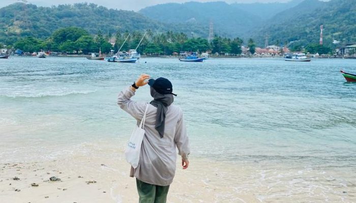 Pulomerak Kecil Rekomendasi Wisata Murah di Cilegon Hanya 17 Ribu Rupiah