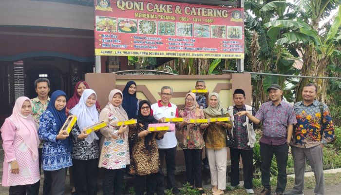 Monitoring Alumni Inkubasi, Dinkop dan UMKM Temukan Sate Bandeng khas Cilegon untuk Oleh-Oleh ke Qatar dan India