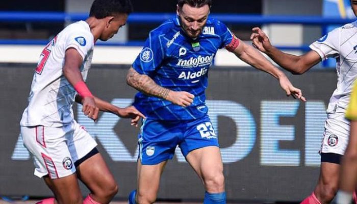 Liga 1 Pekan Ke 19: Ditahan Imbang Arema, Persib Gagal Pangkas Jarak Dari Borneo