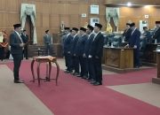 SAH, Ketua DPRD Kota Cilegon Isro Mi’raj Lantik dan Ambil Sumpah Anggota DPRD
