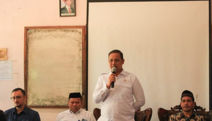 JPC Gelar Pelatihan Jurnalistik, Ketua DPRD Cilegon Isro Mi’raj : Orang Besar Berasal dari Jurnalistik