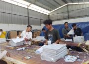 Ratusan Ribu Surat Suara DPRD Provinsi Banten di KPU Cilegon Mulai Digarap