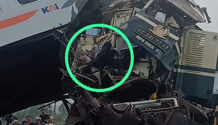 Cerita Korban Selamat Tabrakan Kereta di Bandung Badan Sampai Terlempar