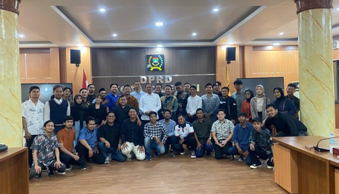 Milenial Cilegon Bertemu Ketua DPRD Isro Mi’raj, ini Aspirasi yang Disampaikan