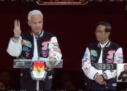 Jamin Kesejahteraan Guru, Ganjar: Naikan Gaji Guru Sesuai UMP dan UMK