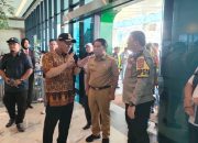 Wali Kota Cilegon Bersama Pejabat Tinggi Negara Tinjau Arus Mudik di Pelabuhan Merak