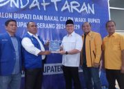 Serahkan Formulir Pendaftaran, Andika Hazrumy Buka Kemungkinan Borong Partai