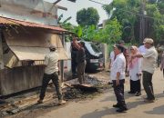 Diduga Jadi Penyebab Banjir, Bangunan Liar Dekat Pasar Blok F Cilegon Dibongkar