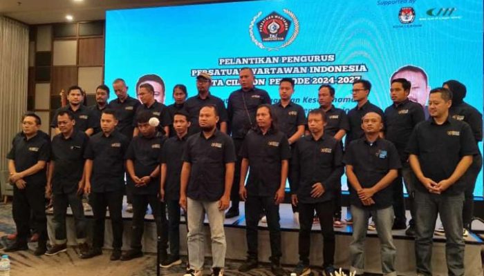 PWI Cilegon Resmi Dipimpin Ichan, Begini Pesan PWI Banten