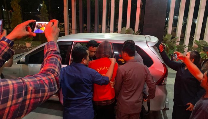 Kejari Cilegon Tetapkan Dua Tersangka Pengelolaan Retribusi Sampah di Bagendung