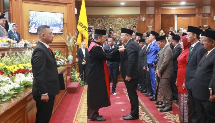 Resmi Dilantik dan Diambil Sumpah, Inilah Daftar 50 Anggota DPRD Kabupaten Serang Terpilih