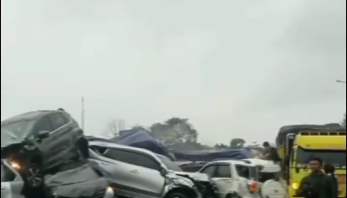 Kecelakaan Beruntun di Tol Cipularang Km 92, Lalin Arah Jakarta Dialihkan Lewat GT Cikamuning