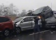 Kecelakaan Beruntun Km 92 Cipularang, Kondisi Ruas Jalan Ditutup Total