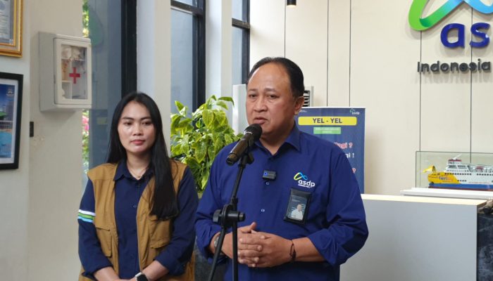 Cuaca Ekstrem, ASDP Cabang Merak Pastikan Tiket Penumpang Tidak Hangus