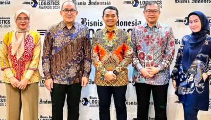 PT PCM Satu-satunya BUMD dari Cilegon yang Raih Bisnis Indonesia Logistics Award 2024
