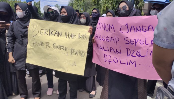 Honor 2024 Tidak Dibayar, Guru Madrasah Hingga Kader Posyandu Demo Kantor Wali Kota Cilegon, Begini Jawaban Pemkot Cilegon