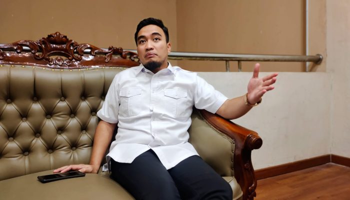 Wali Kota Cilegon Robinsar Tantang Direksi Pelabuhan Cilegon Mandiri Beli 5 Kapal Sendiri