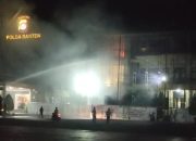 Ruangan di gedung Mako Polda Banten Kebakaran, Damkar dan Water Canon Kendalikan Sijago Merah