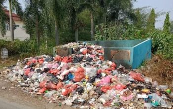Program 100 Hari Kerja, Zakia-Najib Akan Bersihkan Sampah Liar di Pinggir Jalan di Kabupaten Serang