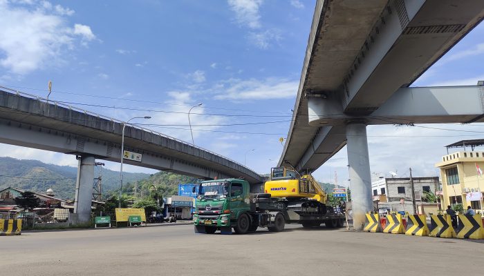 ASDP Buka Pos Pantau di Depan Pelabuhan Merak, Kendaraan Kecil dan Besar Kudu Lewat Sini