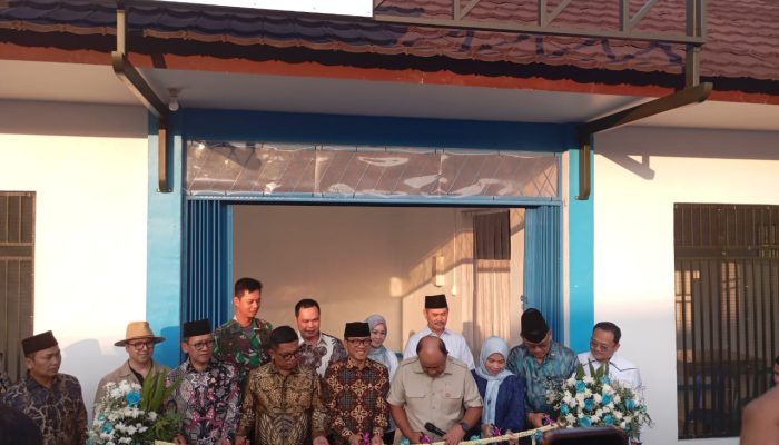 Dapur MBG di Kabupaten Serang Diresmikan, Mendes Yandri Klaim Ekonomi Melejit Dari MBG