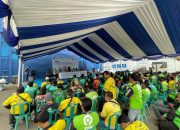 Kolaborasi KCE dan 98 Resolution Network Bagikan Ratusan Sembako ke Ojol dan Opang di Cilegon