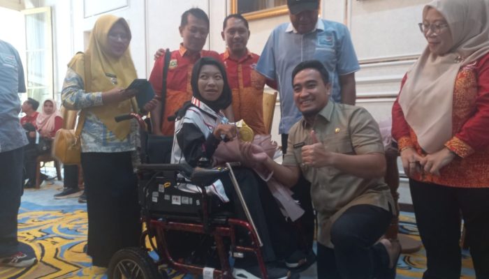 Handayani Atlet Paralympic Boyong Emas Pulang, Disambut Wali Kota Cilegon Robinsar