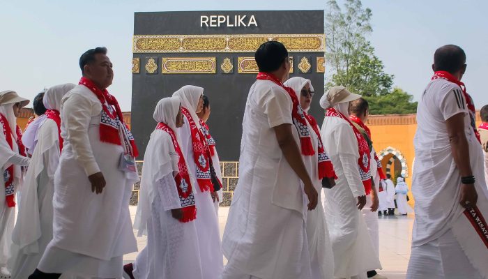 Foto: Manasik Calon Jamaah Haji di Tangerang Selatan